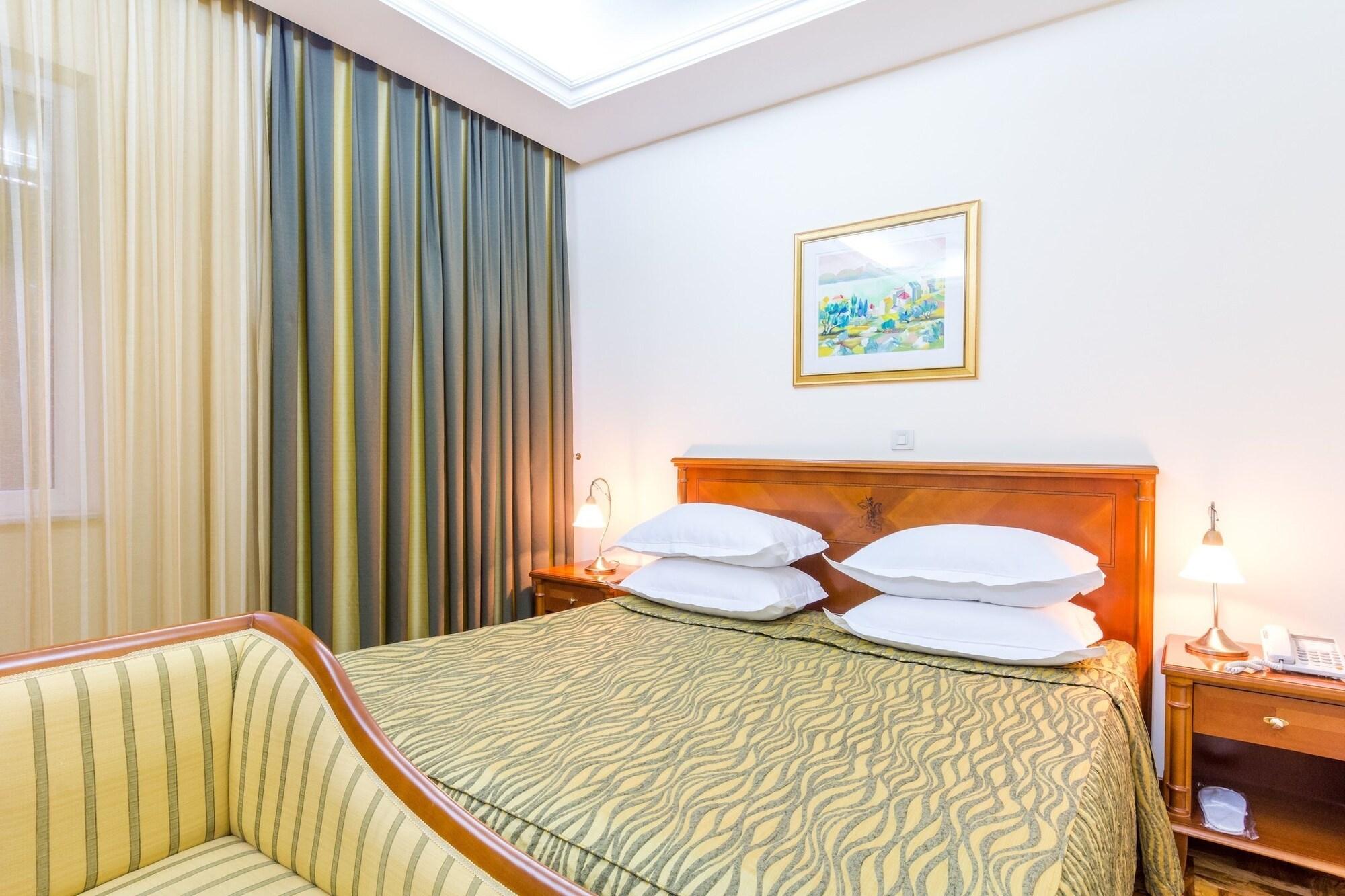 Hotel Palazzo President Split Exterior foto